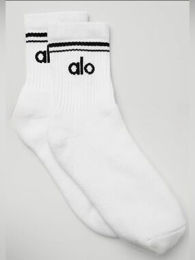 ALO Yoga Unisex Half-Crew Throwback Sock